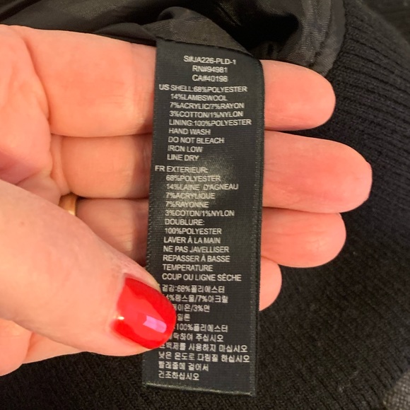 LIKE NEW Y2K FOREVER 21 WOMEN’S GRAY/BLACK PLAID CROPPED BOMBER JACKET SZ LARGE - Picture 6 of 7